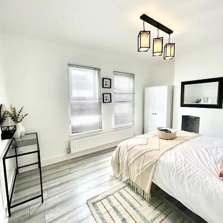 Spacious Modern Victorian House In Rochester Wainscot Εξωτερικό φωτογραφία