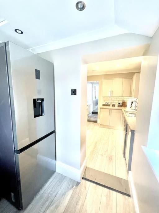Spacious Modern Victorian House In Rochester Wainscot Εξωτερικό φωτογραφία